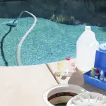 Come evitare gli sprechi d’acqua in piscina