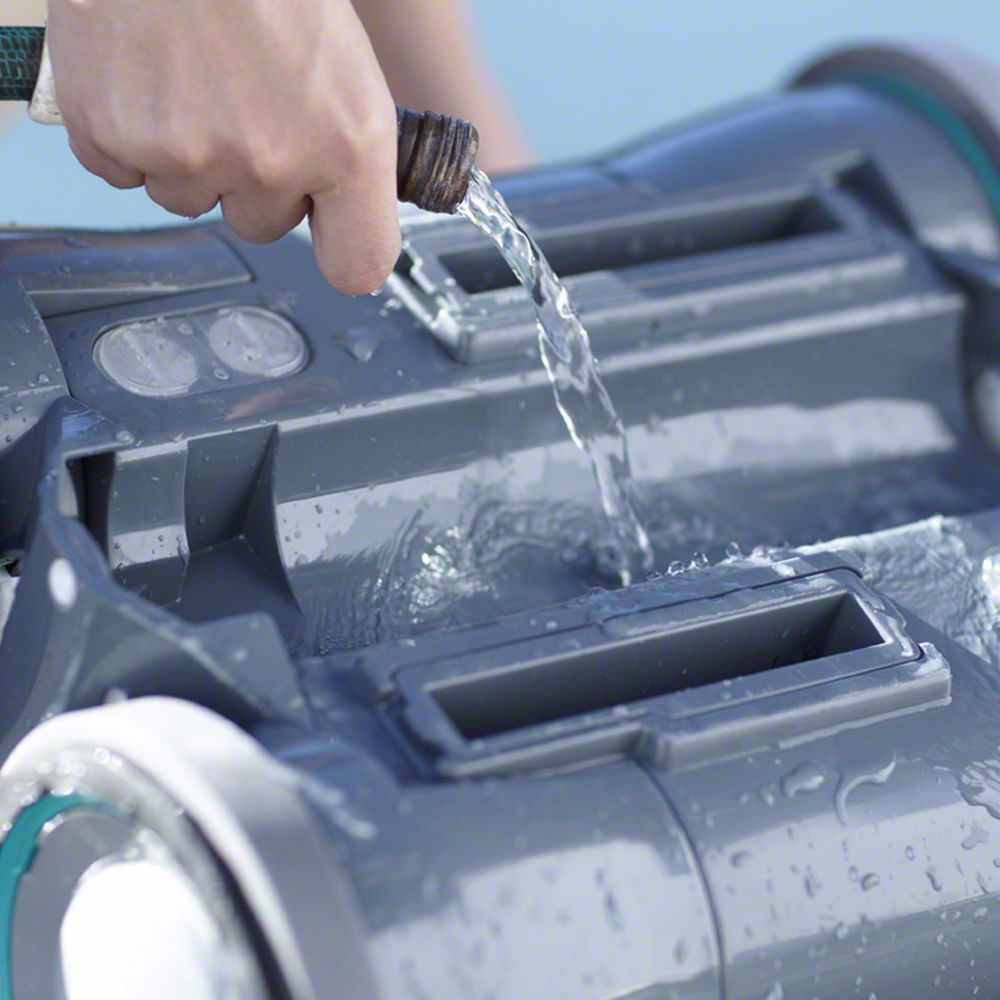 Robot Piscina: Problemi e Soluzioni dei Robot