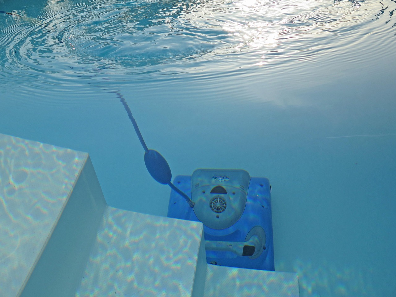 Consigli per Tipologie di Robot Pulitori per Piscine